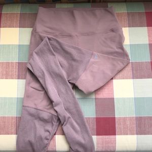 alo yoga goddess ribbed leggings